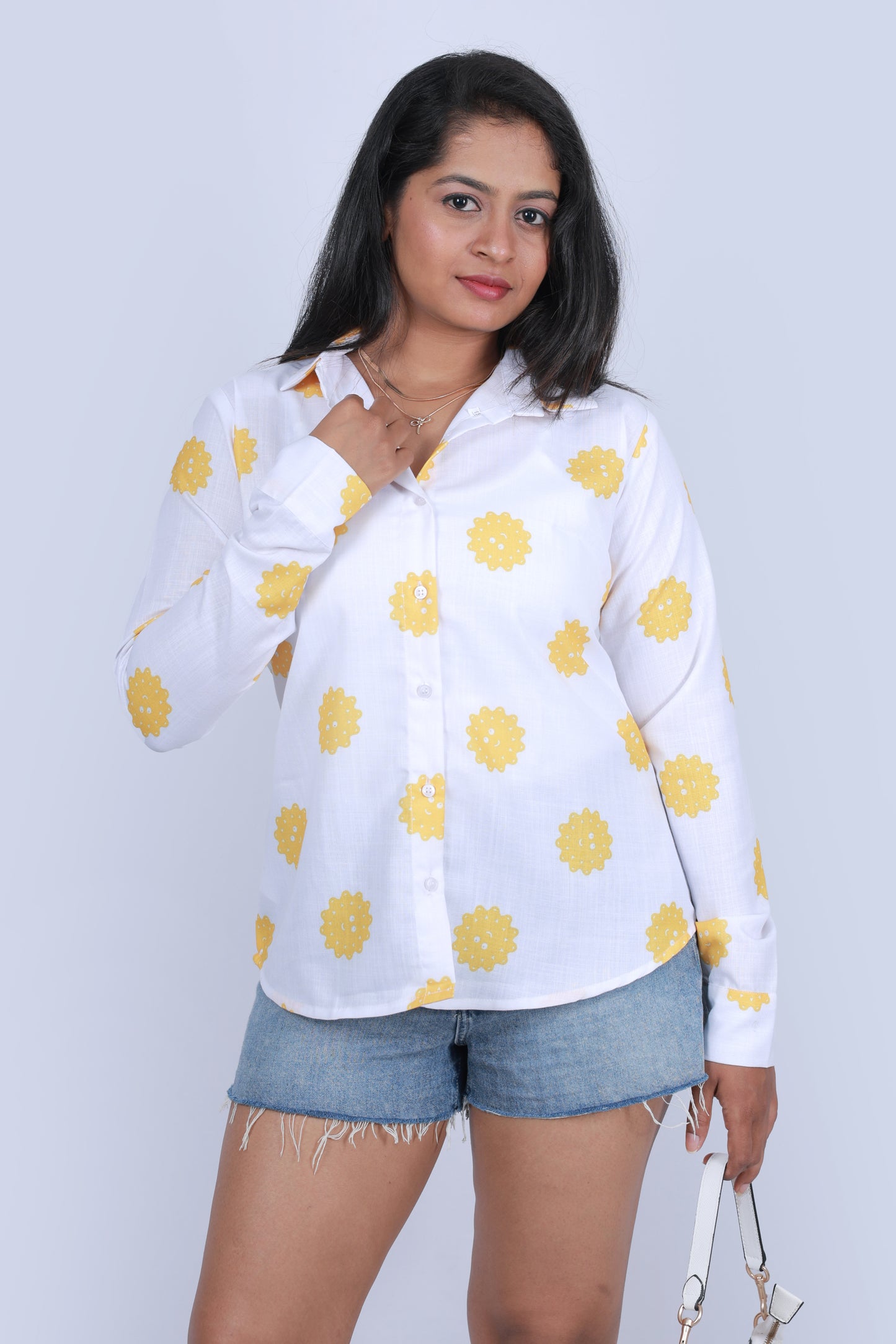 gray parrot, gray parrot shirts, branded women shirts, shirts under 1500, shirts under 1000,  shirts for girls, cotton shirts for girls and women, premium shirts for women, shirts gray parrot