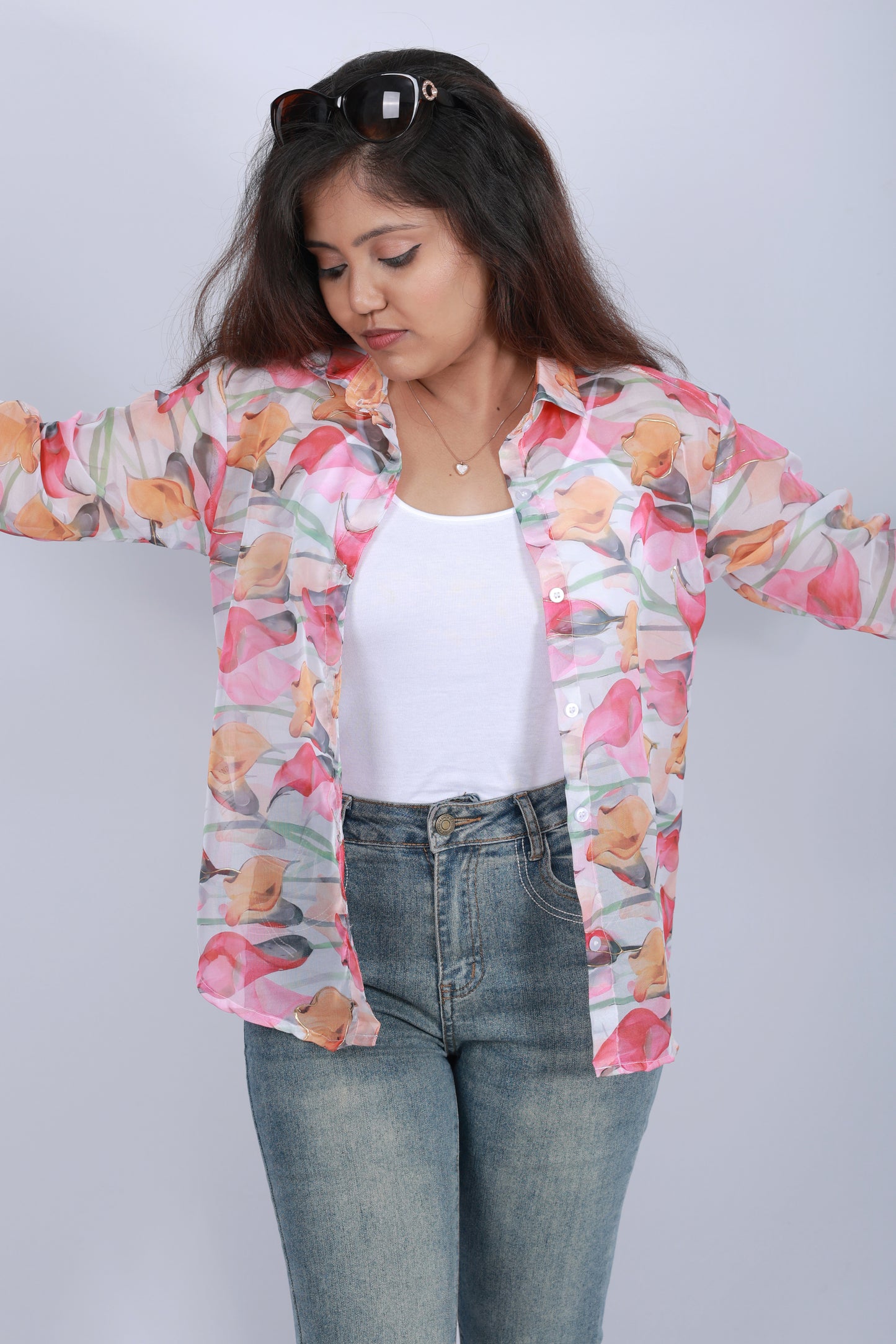 gray parrot, gray parrot shirts, branded women shirts, shirts under 1500, shirts under 1000,  shirts for girls, cotton shirts for girls and women, premium shirts for women, shirts gray parrot