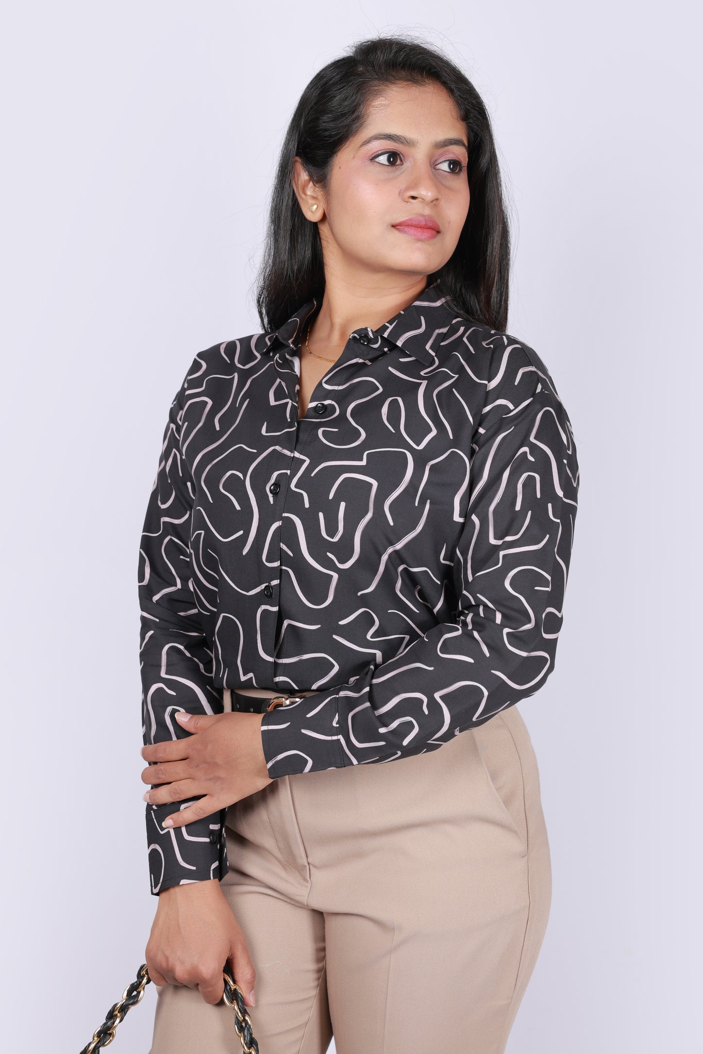 gray parrot, gray parrot shirts, branded women shirts, shirts under 1500, shirts under 1000,  shirts for girls, cotton shirts for girls and women, premium shirts for women, shirts gray parrot
