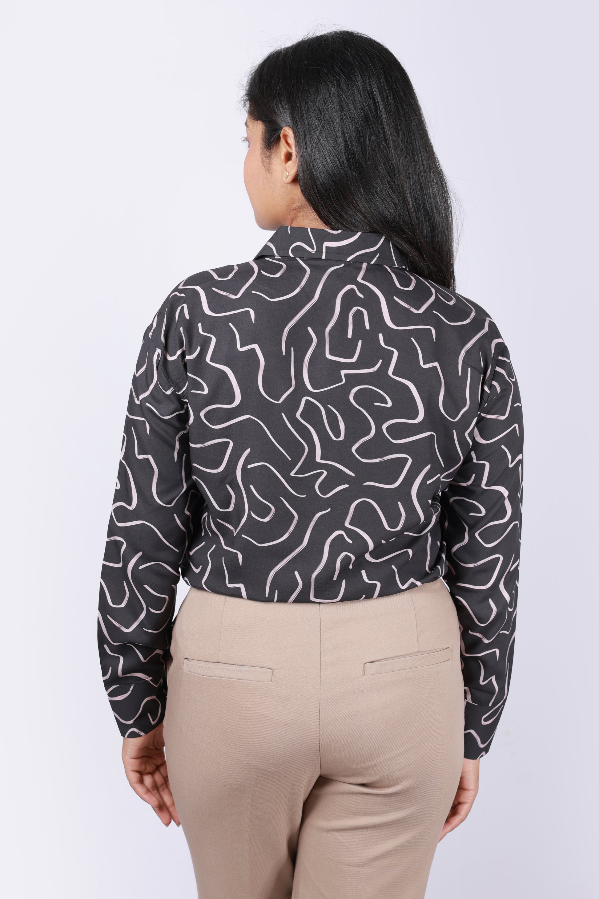 gray parrot, gray parrot shirts, branded women shirts, shirts under 1500, shirts under 1000,  shirts for girls, cotton shirts for girls and women, premium shirts for women, shirts gray parrot