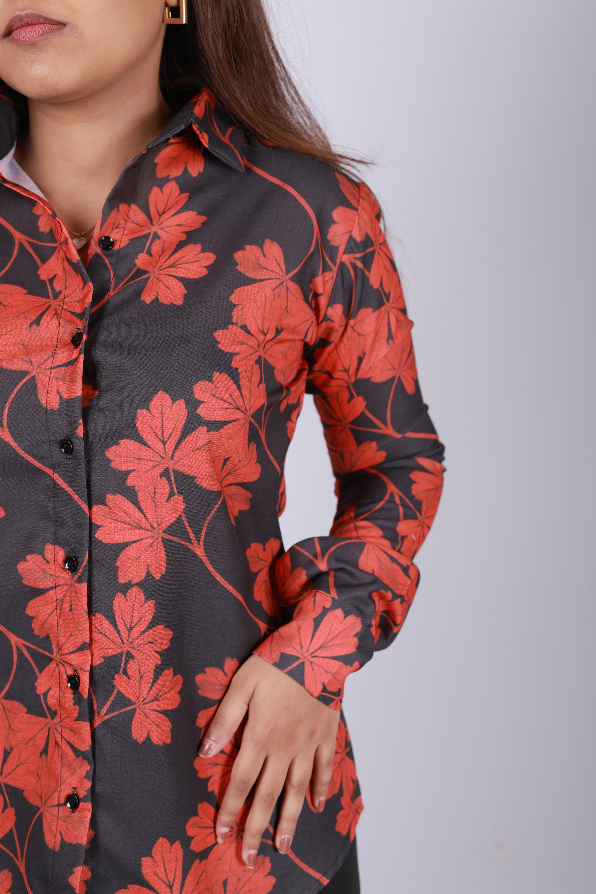 gray parrot, gray parrot shirts, branded women shirts, shirts under 1500, shirts under 1000,  shirts for girls, cotton shirts for girls and women, premium shirts for women, shirts gray parrot