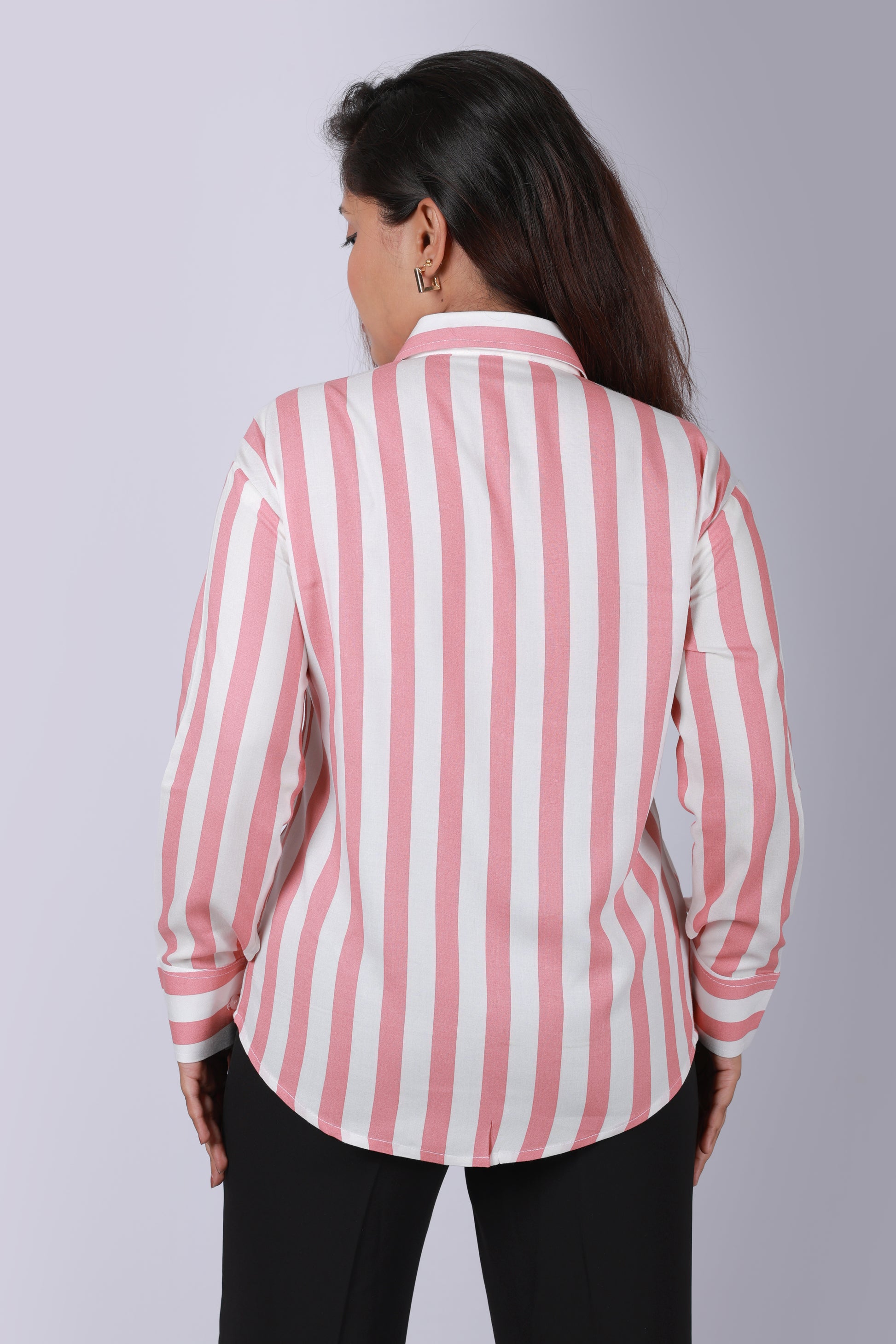 gray parrot, gray parrot shirts, branded women shirts, shirts under 1500, shirts under 1000,  shirts for girls, cotton shirts for girls and women, premium shirts for women, shirts gray parrot