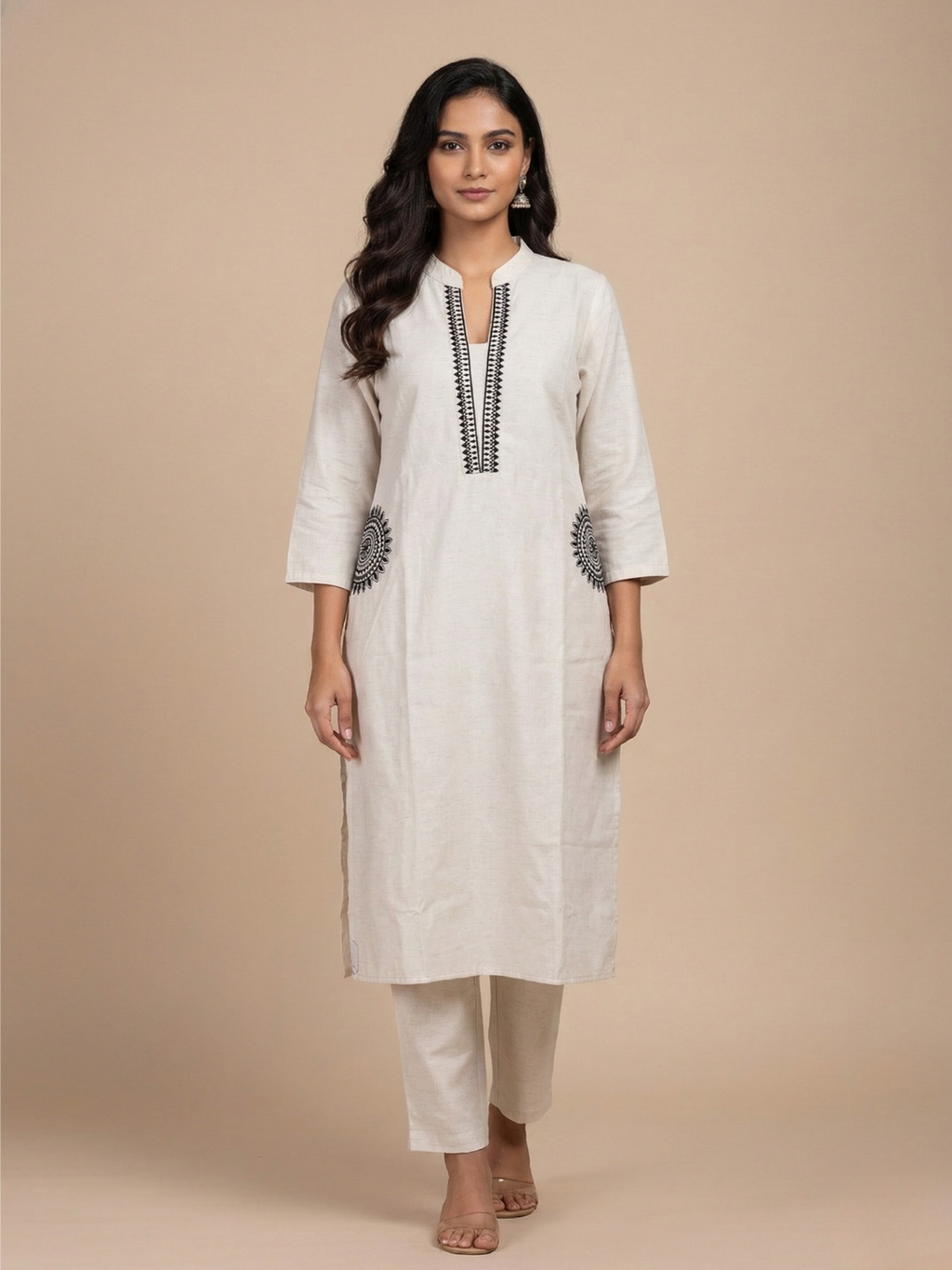 Thread line two-piece kurta Ivora  - Festive wear ethnic kurti
